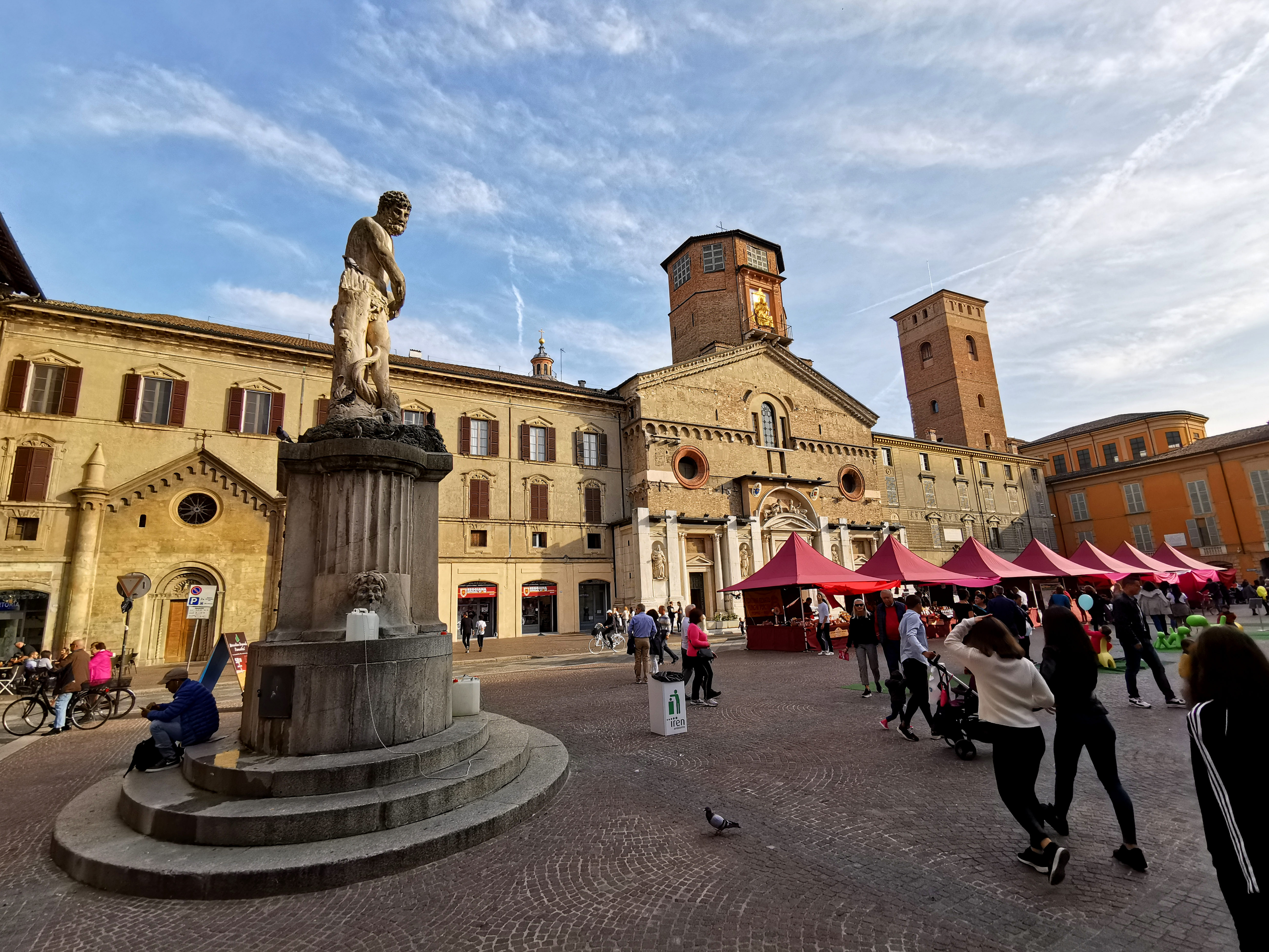 Reggio Emilia - Piazza del Duomo
